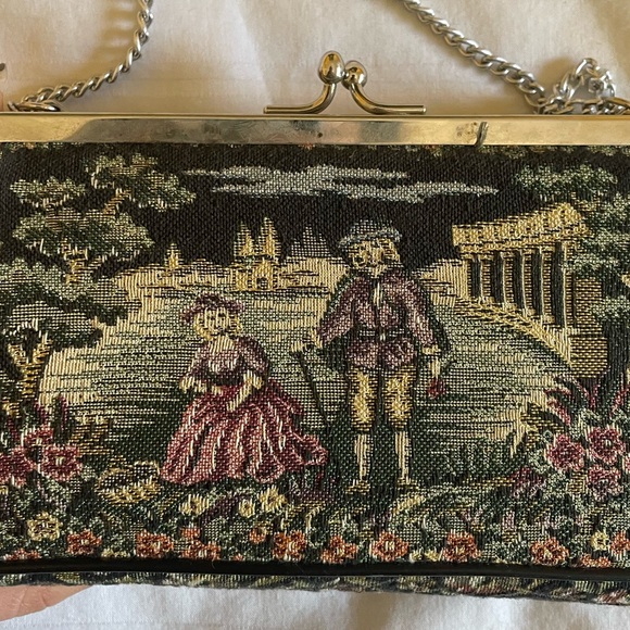 Stunning embroidered handbag - Picture 3 of 4